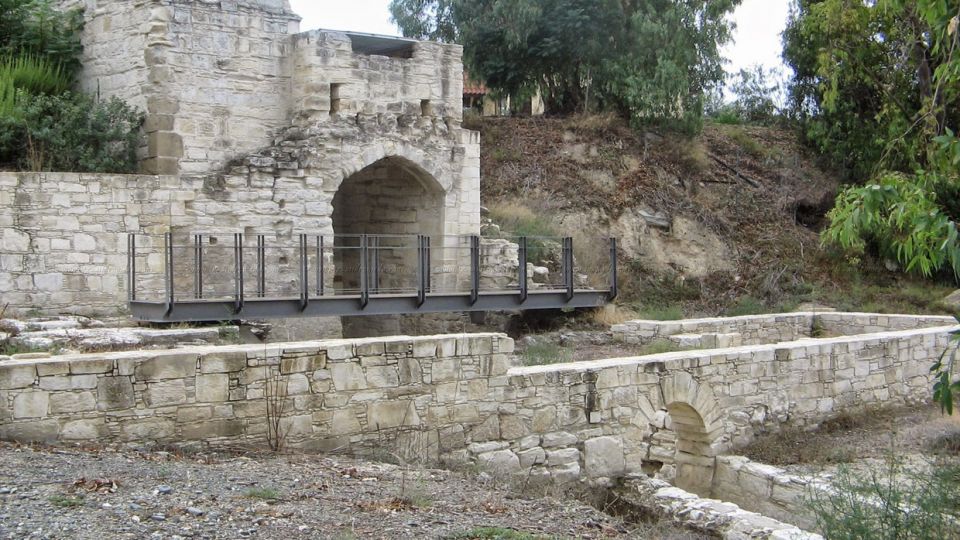Ο Παλιός νερόμυλος στο Αγρίδι του Δαλιού