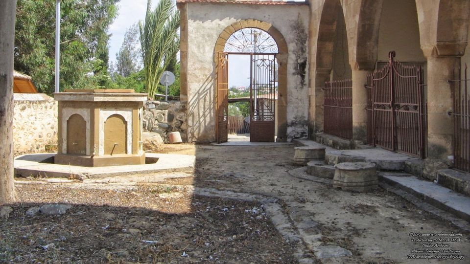Μουσουλμανικό Τέμενος στην Περιστερώνα