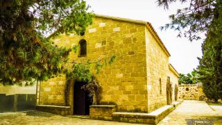Ιερά Μονή Αγίου Γεωργίου Μαυροβουνίου - Τρούλλοι
