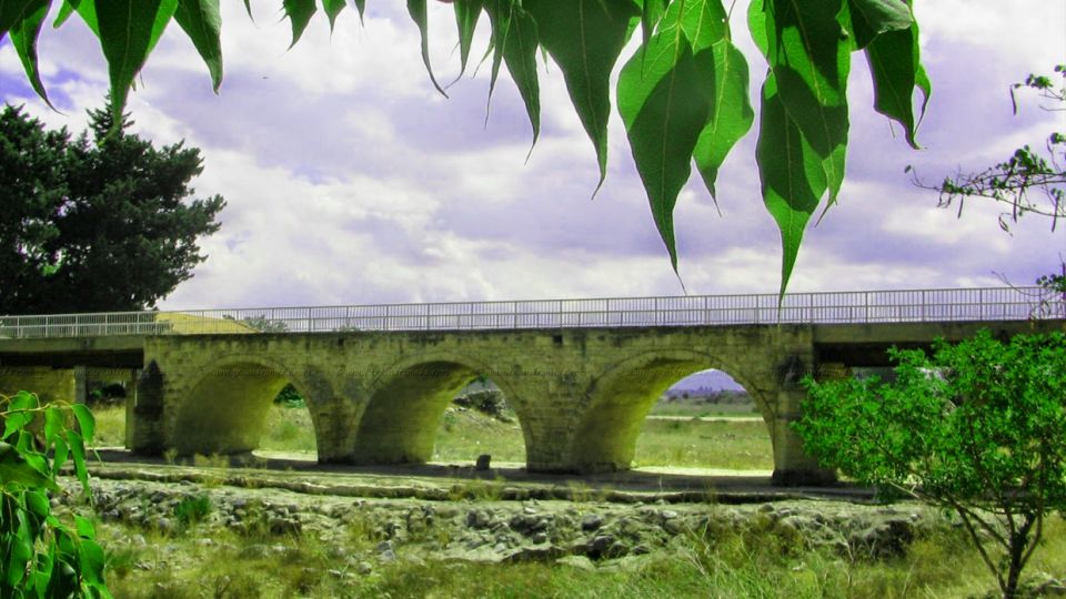 The bridge on the tributary of Serrachis that joins the village