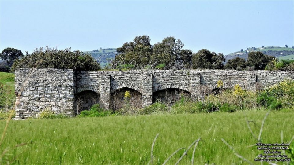 Αρχαίο μνημείο Β' ο νερόμυλος στον Ξεροπόταμο και στην Αλαμινό Λάρνακας