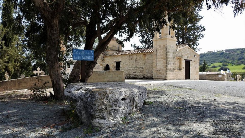 Κτίσμα από τον Μεσαίωνα το ξωκλήσι του Αγίου Μάμα στο χωριό Αλαμινός