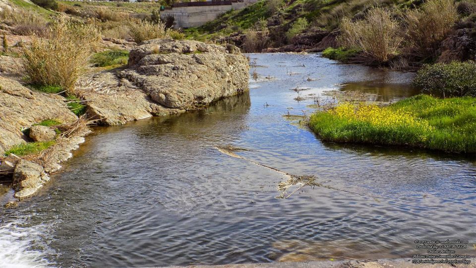Tremithos river creates magnificent images