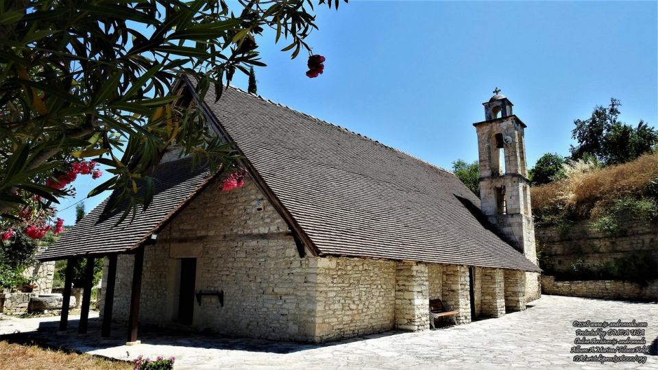 Ο Ιερός Ναός Αγίας Μαρίνας στο χωριό Φιλούσα Κελοκεδάρων στην επαρχία Πάφου