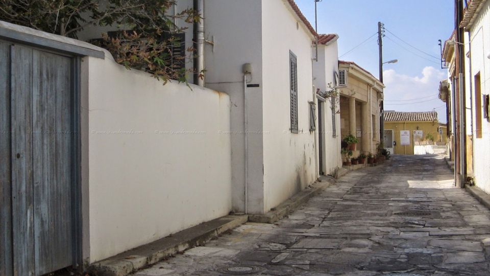 A typical street in the “Skali” area in Aglantzia
