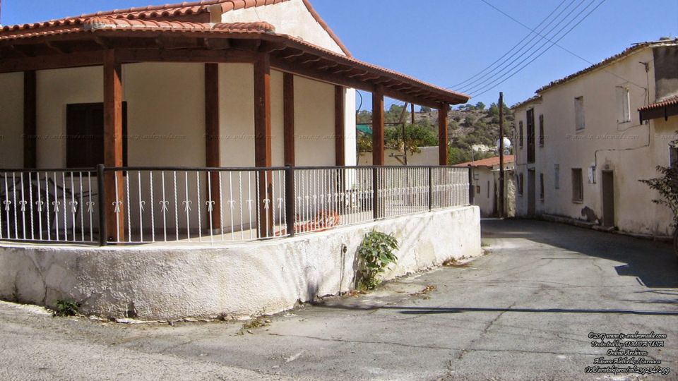 Γειτονιά στο Αλεθρικό