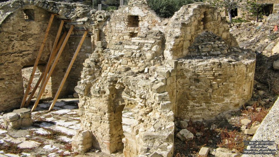 The ruins of the church of Timios Stavros (Holy Cross) in Tochni