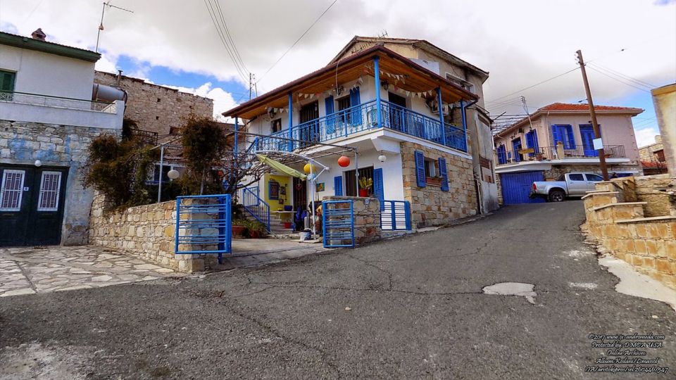 Παραδοσιακά σπίτια στο χωριό Κοιλάνι της Λεμεσού