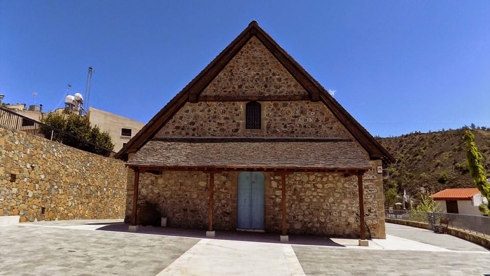 The Holy Church of Saints Anargyroi, Kosmas and Damianos and Agioi Vavatsinias