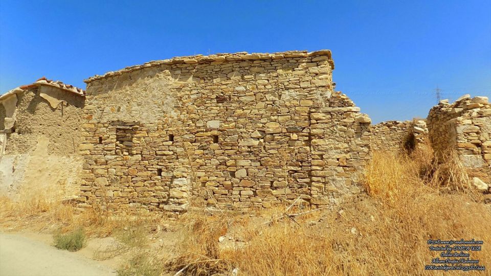 The ruins of the Drapia settlement “whip” the contempto of our History