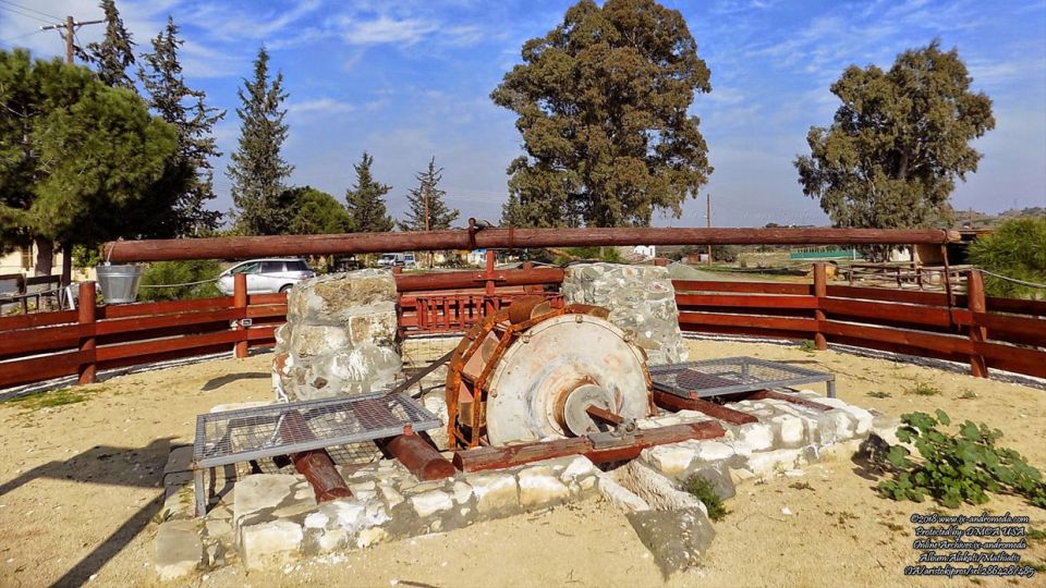 Ζωντανή ιστορία ο λάκκος με το αλακάτι στο χωριό Μαθιάτης της επαρχίας Λευκωσίας