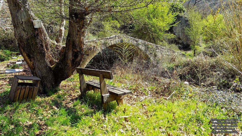 Το ένα από τα δύο Μεσαιωνικά Γεφύρια που υπάρχουν στο Κοιλάνι και γεφυρώνουν τον Κρυό ποταμό