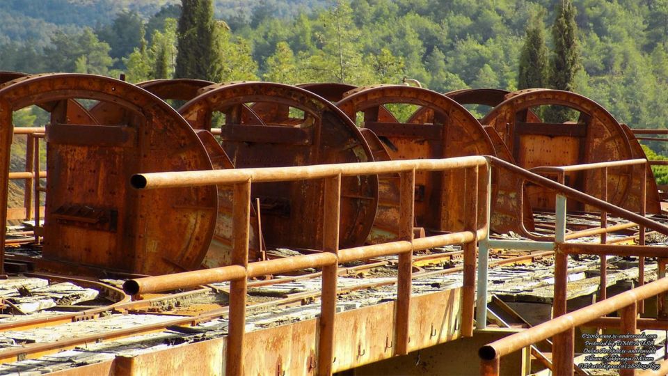 Η εξέδρα μεταφοράς και φόρτωσης μεταλλεύματος στο μεταλλείο Κοκκινογιάς