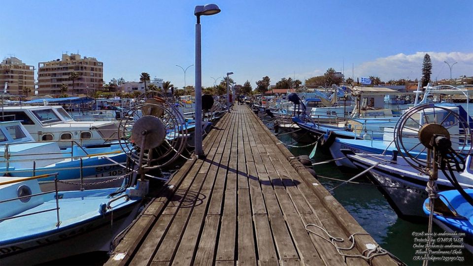 Το ψαρολίμανο Παπουτσοσυτζιές στην πρώην Τουρκοκυπριακή συνοικία της Σκάλας