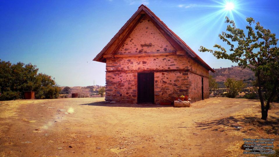 Ο Ιερός Ναός Αγίας Βαρβάρας στο εγκαταλελειμμένο χωριό Αγρολάδου της Σολιάς