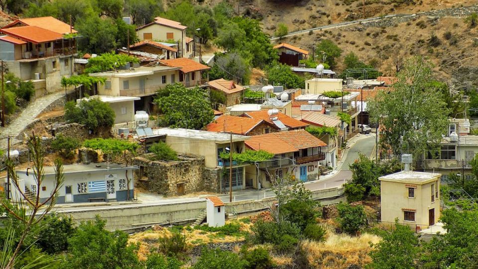 Το μικρό χωριό Λειβάδια Πιτσιλιάς μπορεί να αποτελέσει πανέμορφο προορισμό 
