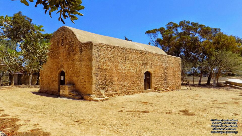 Το αρχαίο εξωκλήσι που είναι αφιερωμένο στην Αγία Μαρίνα στο χωριό των Κοκκινοχωριών Φρέναρος