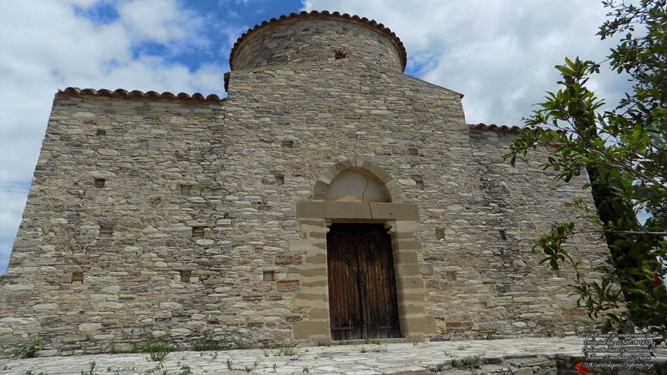 Κτίσμα του 15ου αιώνα το εξωκλήσι του Αγίου Τιμόθεου στα Κάτω Λευκαρα